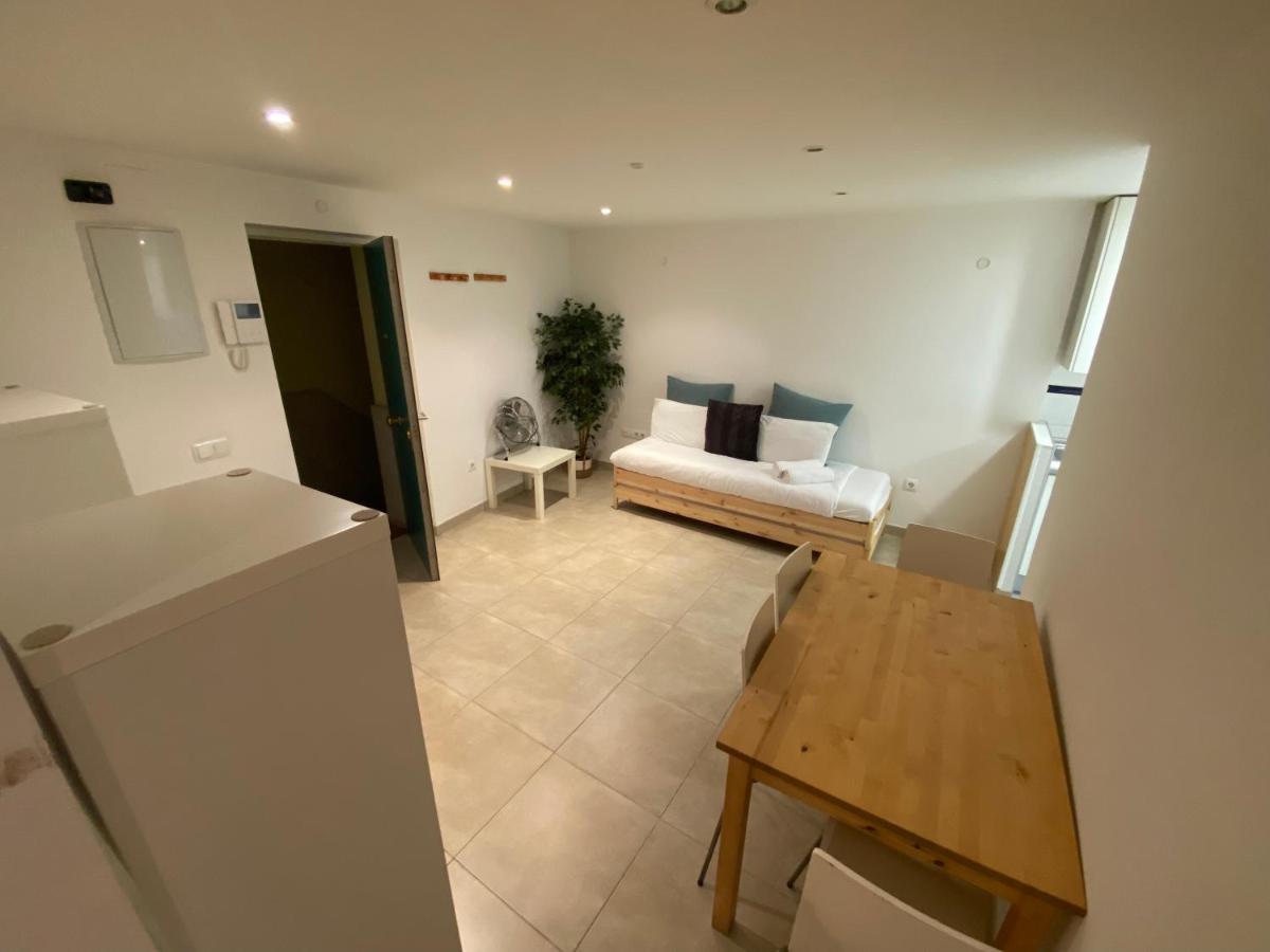 Centrico Apartamento En Embajadores Apartman Madrid Kültér fotó