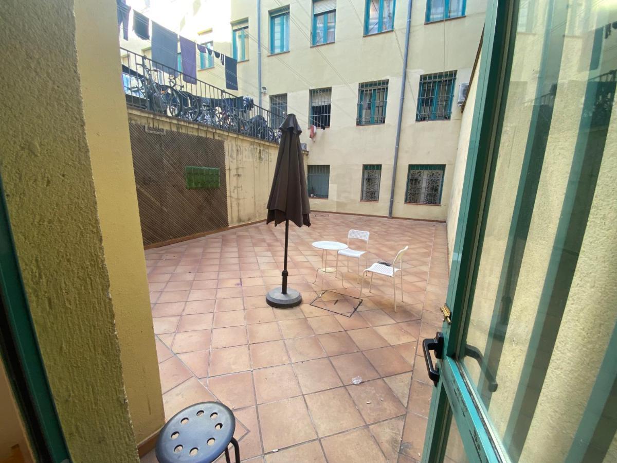 Centrico Apartamento En Embajadores Apartman Madrid Kültér fotó